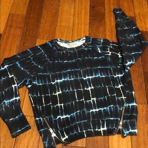 H & M Navy blue and white sweater